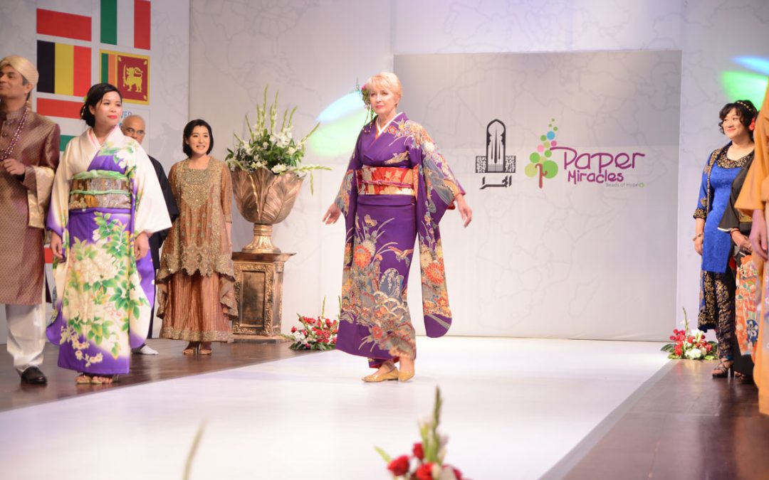 Diplomats hit the ramp at fashion show – DAWN